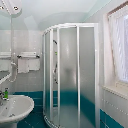 Veli Maj 1447 Apartment