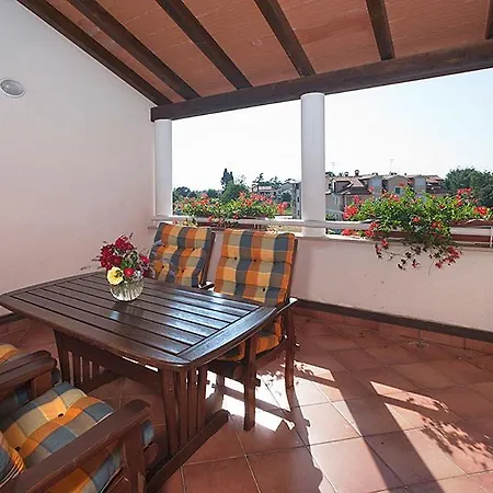 Apartment Veli Maj 1447
